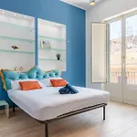Daire Fb House