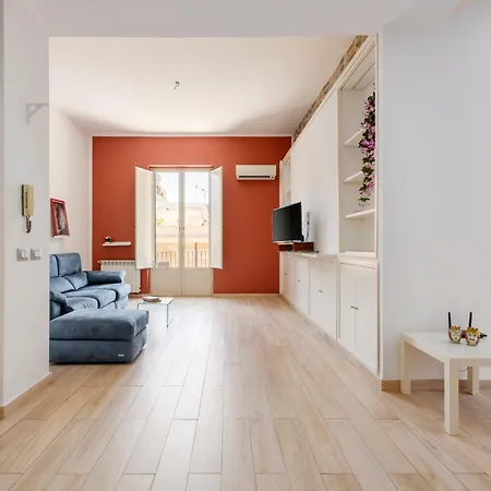 Fb House 公寓