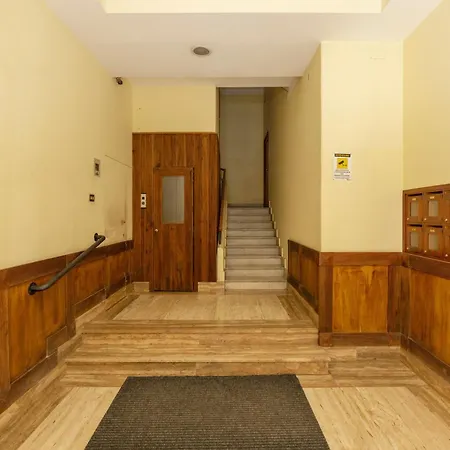 Fb House *
